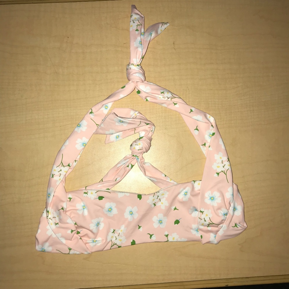 NWOT Frankie's Bikinis St Tropez Pink Pansies Top